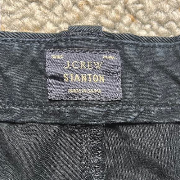 J Crew Black Flat Front Shorts Versatile Style - Picture 2 of 7